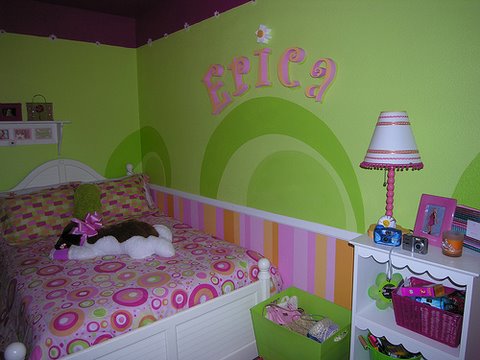 Kids Chairs on Personalize With Letter Stencils  Girls Room  Room Painting Ideas