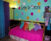 Polka Dot Designs, bedroom decorating ideas for girls, bedrooms, boys bedrooms ideas, bedroom decor ideas, kids rooms, childrens rooms, girls bedroom, decorating kids rooms, girls bedrooms decor, teen girls room