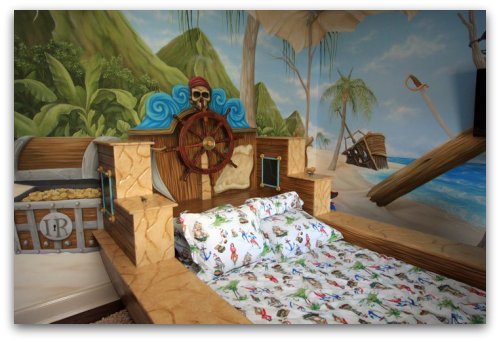 Pirate themed bedroom