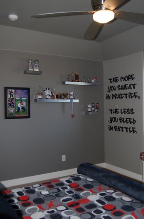 boys room, sports graffiti room, teen boys bedrooms, boys bedrooms ideas, bedroom decor ideas, boys bedrooms, kids rooms, decorating boys bedrooms,  childrens rooms, sports theme