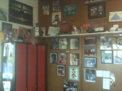 My autograph wall/ Michael Jordan lockers